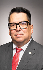 Official headshot for Wade Grant